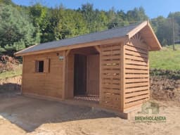 drewniany-domek-z-drewutnia-kuba-14m2
