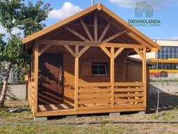 Aleksander - parterowy domek letniskowy z drewna, powierzchnia 24 m², z tarasem