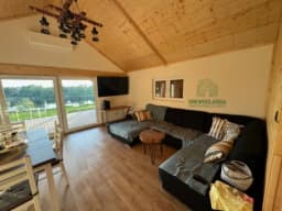 Drewniany domek letniskowy Antoni, 70 m², o klasycznym wyglądzie