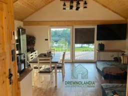CRK1 – drewniany domek rekreacyjny, parterowy, o powierzchni 70 m²