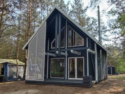 CRA10 PLUS – mieszkalny domek drewniany o powierzchni 35m²