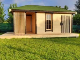 Altana z pomieszczeniem. Nowoczesny design. W stylu nowoczesnym loft. Ruchome deseczko żaluzja 