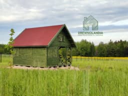 Klasyczny drewniany domek Wiktor II, zdjęcie z dnia 2021-05-30, model 2, gąsiorek