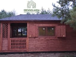 Letniskowy domek drewniany "Andrzej", z altanką, na działkę