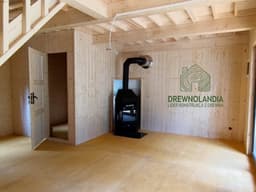 Drewniany domek letniskowy Leon z wnętrzem – idealny wybór na działkę