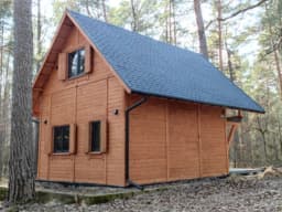 Domek CRK10 – przestronny całoroczny projekt z tarasem