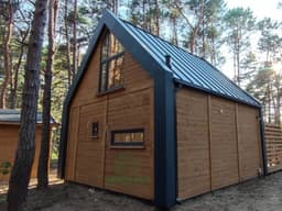 Drewniany domek letniskowy typu brda Oskar z antresolą, powierzchnia 35 m²