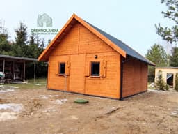 Drewniany domek całoroczny CRA2 z antresolą – funkcjonalność i estetyka