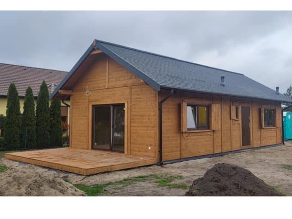 Drewniany dom rekreacyjny CRK17 – o wymiarach 11x6m, powierzchnia 66m², nowoczesny i funkcjonalny