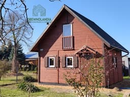 Drewniany domek Wiktor V – przestronny projekt letniskowy z antresolą