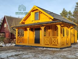 CRP10 - Drewniany domek rekreacyjny, styl klasyczny, 35 m²