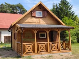 Marcel II, Drewnolandia, 25m² z antresolą, przestronny domek