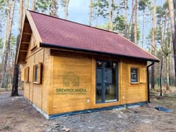 Domek drewniany CRA2 – rekreacyjny z antresolą, elegancki design