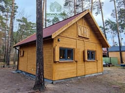 Domek drewniany CRA2 z antresolą – perfekcyjny dla miłośników natury