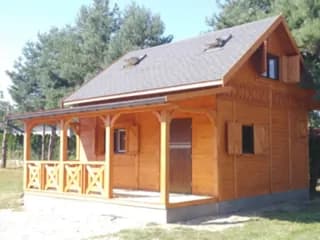 domek z tarasem Julian