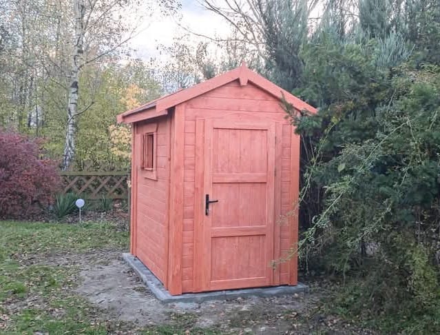 Czy za domek narzędziowy płaci się podatek?
